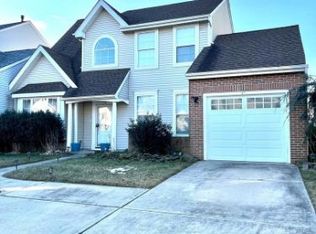 10 Meadowbrook Dr, Westampton, NJ 08060