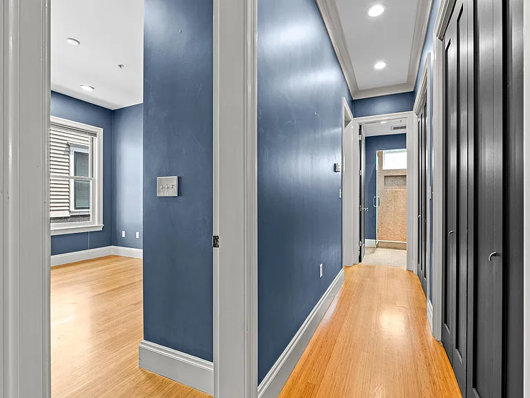 368 Dorchester St #2 — Photo 12