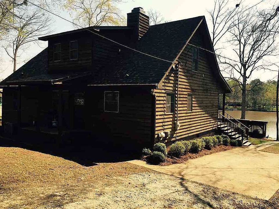 2nd image of 249 Thomas Dr