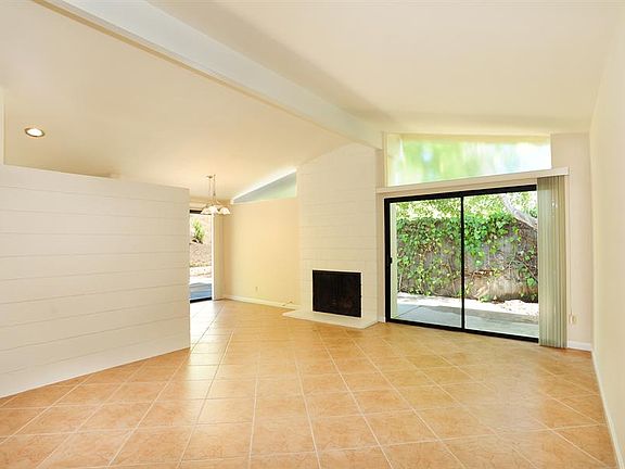 2nd image of 752 Juanita Ave