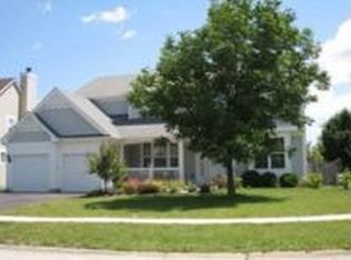 18290 W Springwood Ln, Grayslake, IL 60030