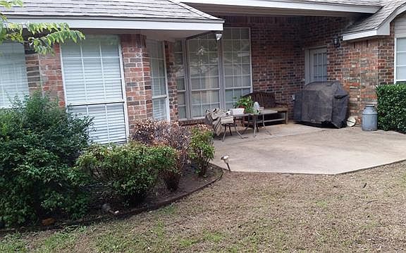 4th image of 7725 Blossom Dr