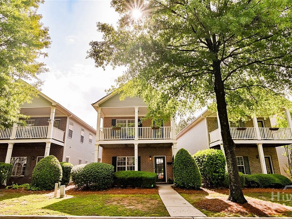 1st image of 231 Wiltshire Drive