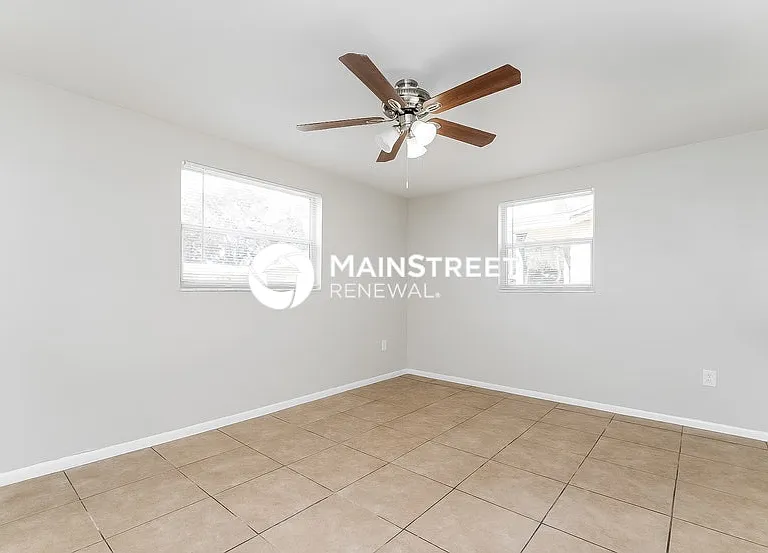 3542 Wiltshire Dr — Photo 13
