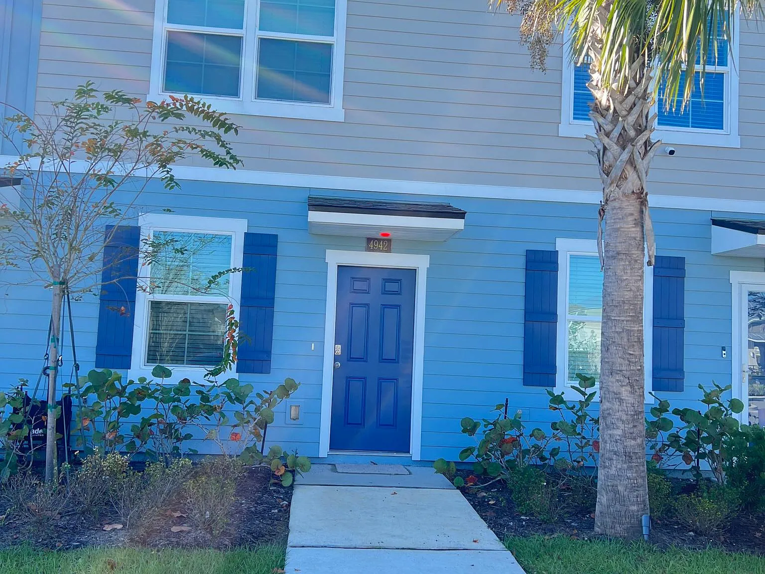2 bed, 2.5 bath, 1109 sqft, $1,800 — Photo 1