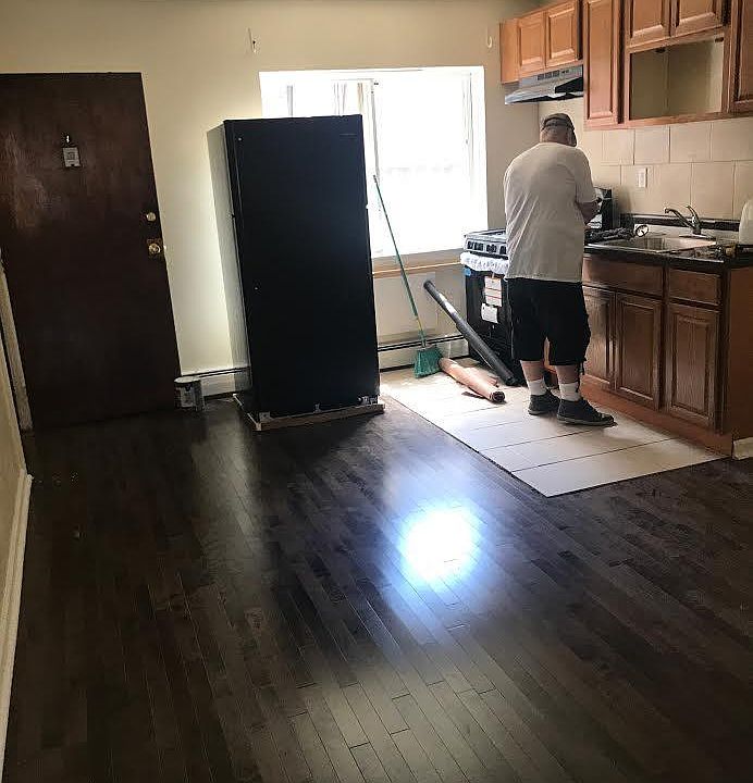 1st image of 386 Roseville Ave #1