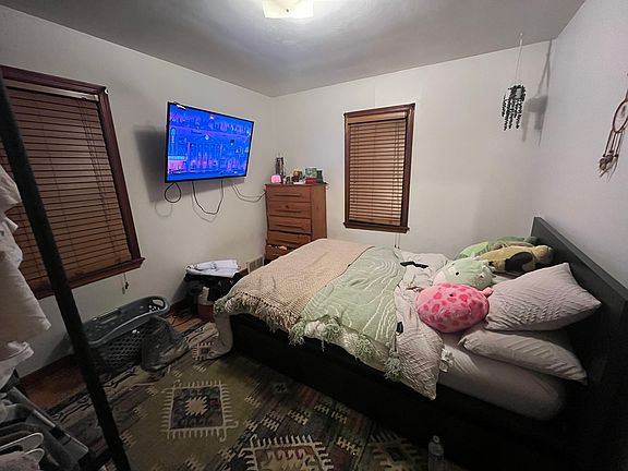 2nd image of 5501 W Greenfield Ave APT 3