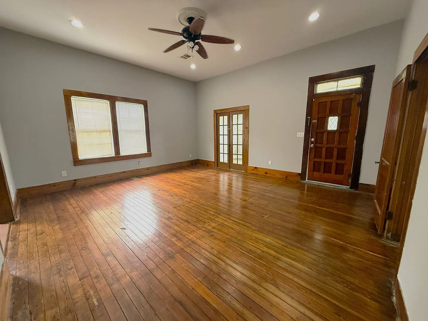 2BR Historic Home in Downtown Lake Charles — Photo 3
