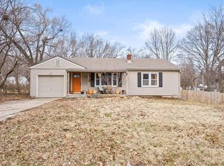 602 NE 72nd Ter, Gladstone, MO 64118