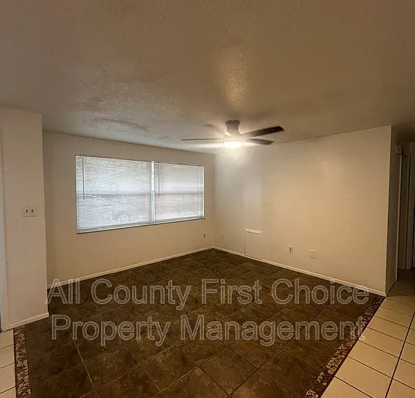556 Patricia Ave — Photo 4
