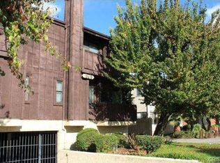 15819 Vanowen St APT 8, Van Nuys, CA 91406