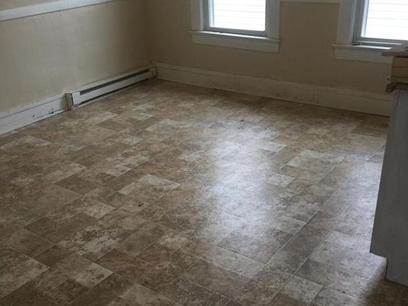 4th image of 1163 Rowley Ave
