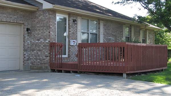1st image of 15 Robinwood Ct