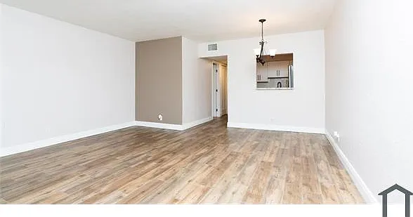 2607 NE 8th Ave #37 — Photo 5