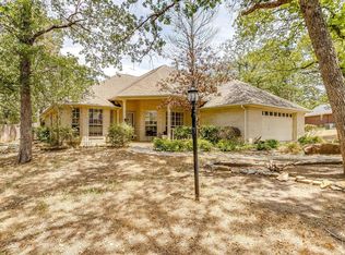 1221 Timber Creek Dr, Weatherford, TX 76086