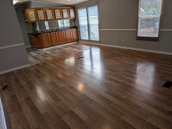 5th image of 202 Willie Oaks Road