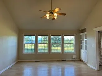656 Sunrise Rd — Photo 9