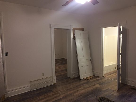 2nd image of 143 Bay St #2