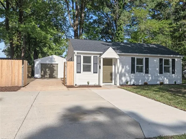 105 Atwell Ln, Hampton, VA 23669