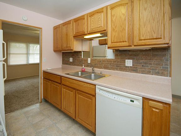 3303 Konkle St-105