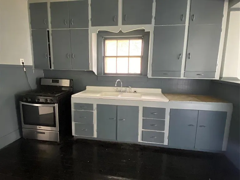 309 E Nelson St #B — Photo 5