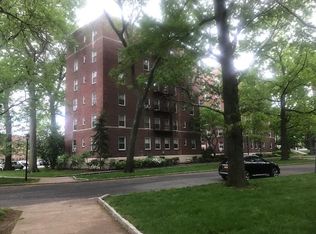 7 Larchmont Acres, Larchmont, NY 10538