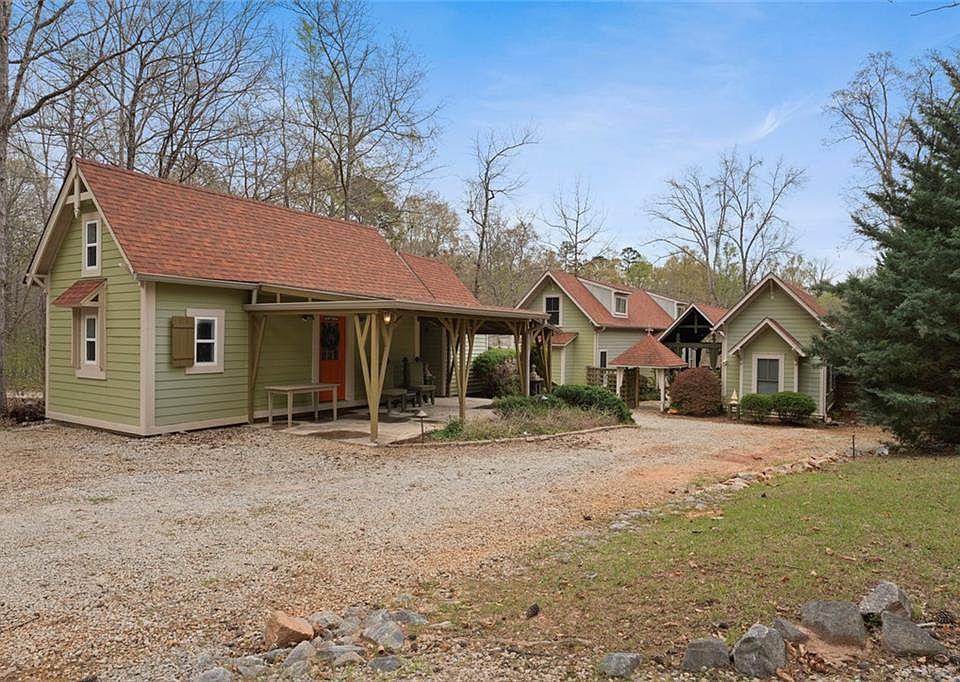 1st image of 243 Bluegill Rd