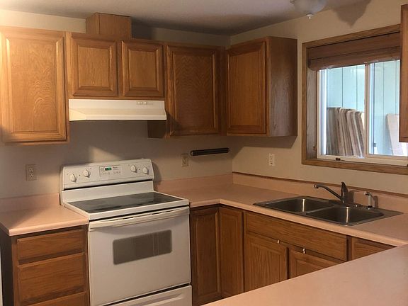 5th image of 13418 NW 40th Ave