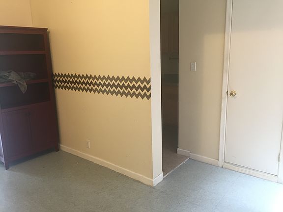 2nd image of 232 E 116th St APT 13