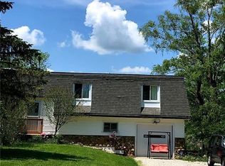 10141 Hazelton Rd, Streetsboro, OH 44241