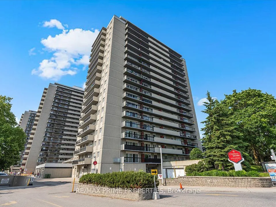 158 McArthur Ave #209