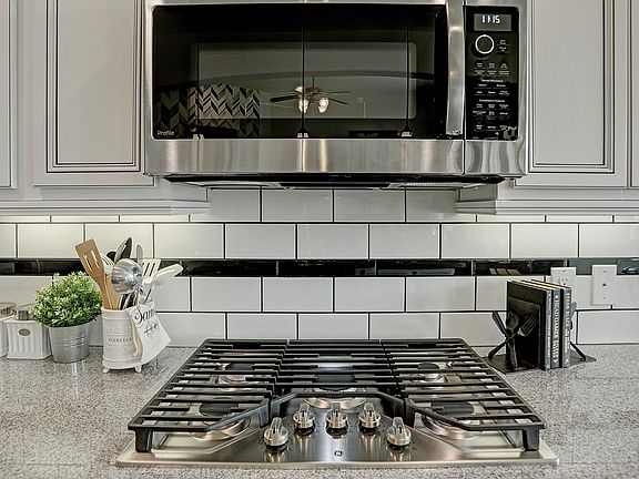 Gorgeous details in the kitchen