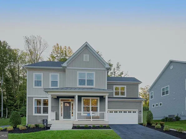 6990 Farragut Dr, Bryans Road, MD 20616