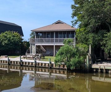 52 Fish Camp Ln Lot 94& P95, Ocracoke, NC, 27960