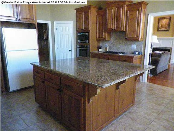3rd image of 18660 Seagull Ln