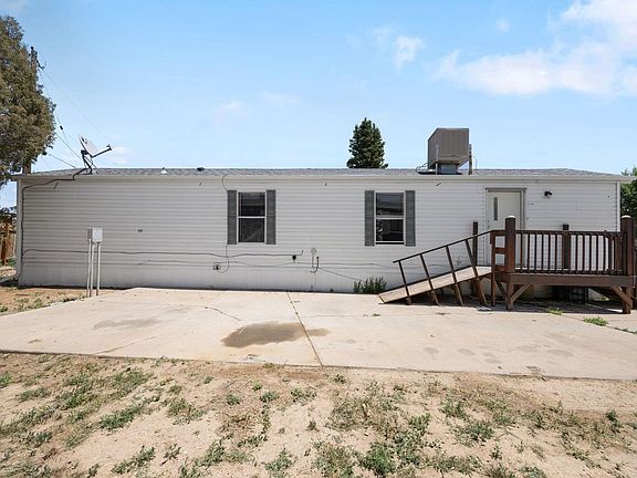 3rd image of 830 1st St #21