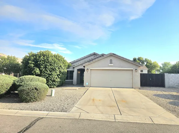 1111 E Chelsea Dr, San Tan Valley, AZ 85140