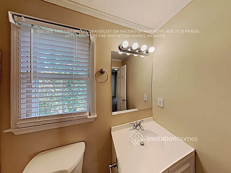 4611 Pine Harbor Ct NE — Photo 21