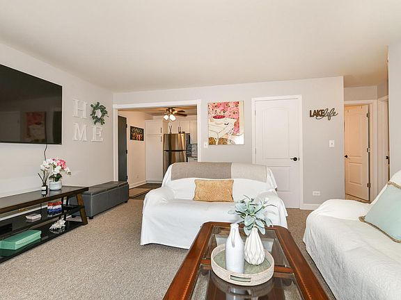 3rd image of 245 Country Club DRIVE #2C