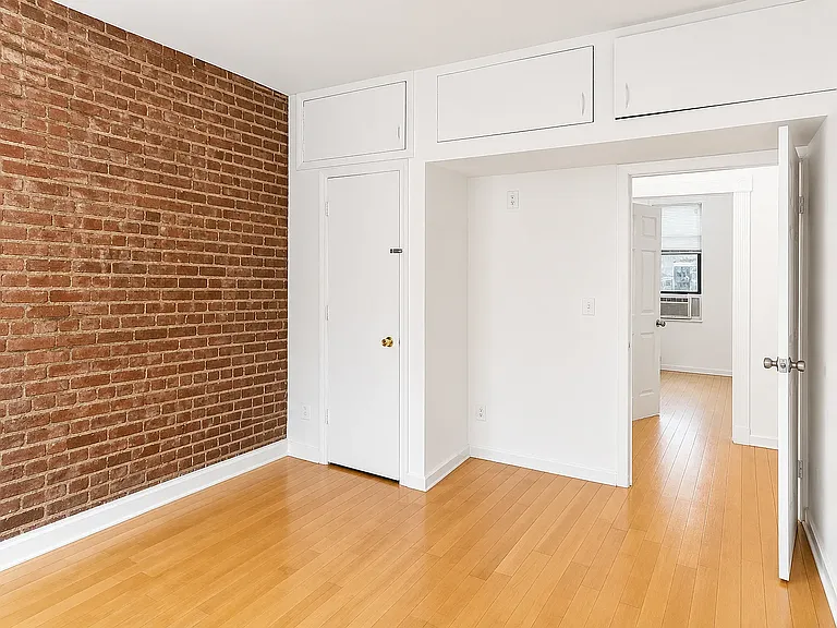 1875 Lexington Ave #2A — Photo 5