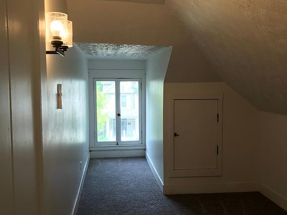 5th image of 335 Chittenden Ave APT C