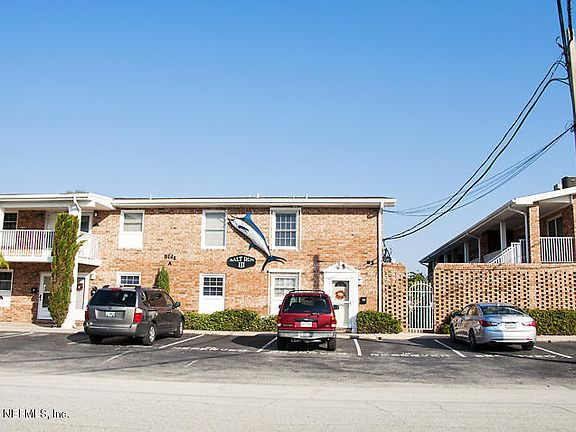 4th image of 83 Comares Ave APT 6A
