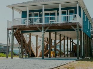 1803 N New River Dr, Surf City, NC 28445