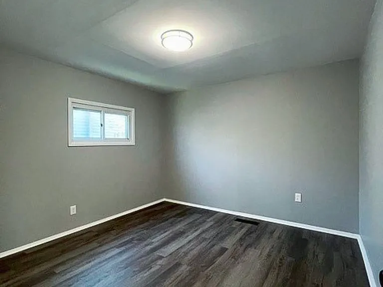 4117 Ural Ave — Photo 8