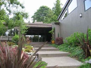 1023 SW Cheltenham St, Portland, OR 97239