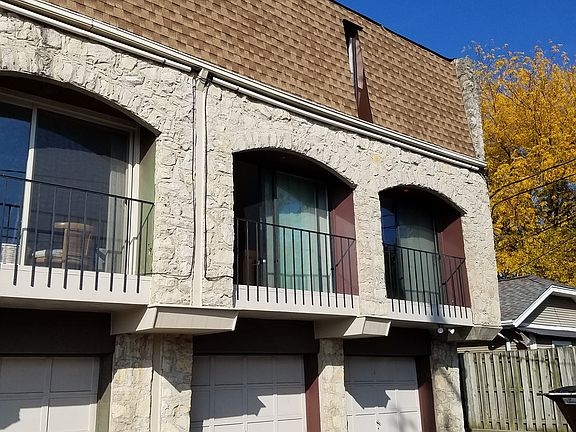 3rd image of 1218 Ashland Ave