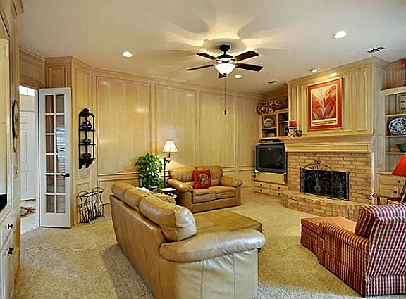 4th image of 3212 Uxbridge Ln