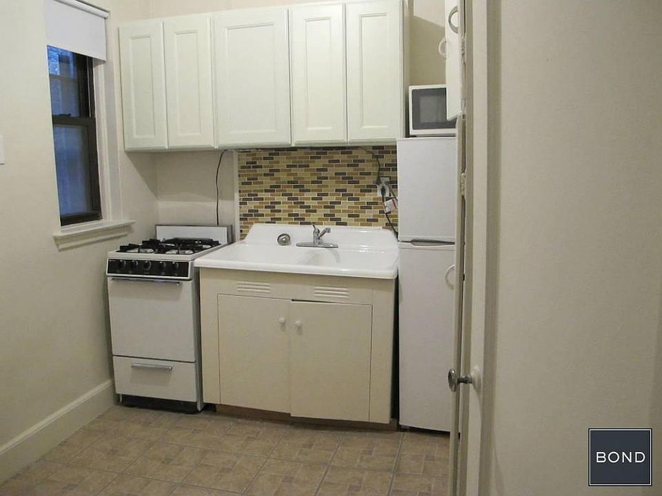 1st image of 208 E 84th St APT 4C