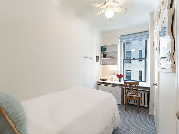 5th image of 255 W 84th St APT 5D