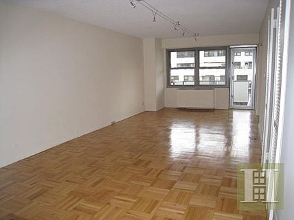 1st image of 250 E 87th St APT 18A